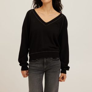 Cambridge Contrast Stitch V-Neck Sweatshirt - Image 3