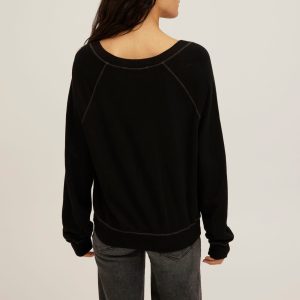 Cambridge Contrast Stitch V-Neck Sweatshirt - Image 5