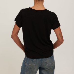 Flora U-Neck Tee - Image 5