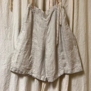 Walking Short, Linen - Image 10