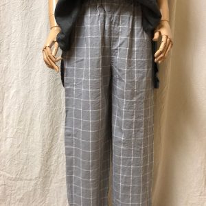 Ruched Bottom Crop Pant, Linen - Image 8