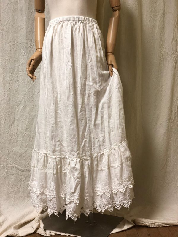 Beatrice Half Slip, Hankie Linen