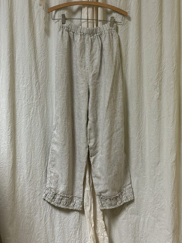 Ruched Bottom Crop Pant, Linen