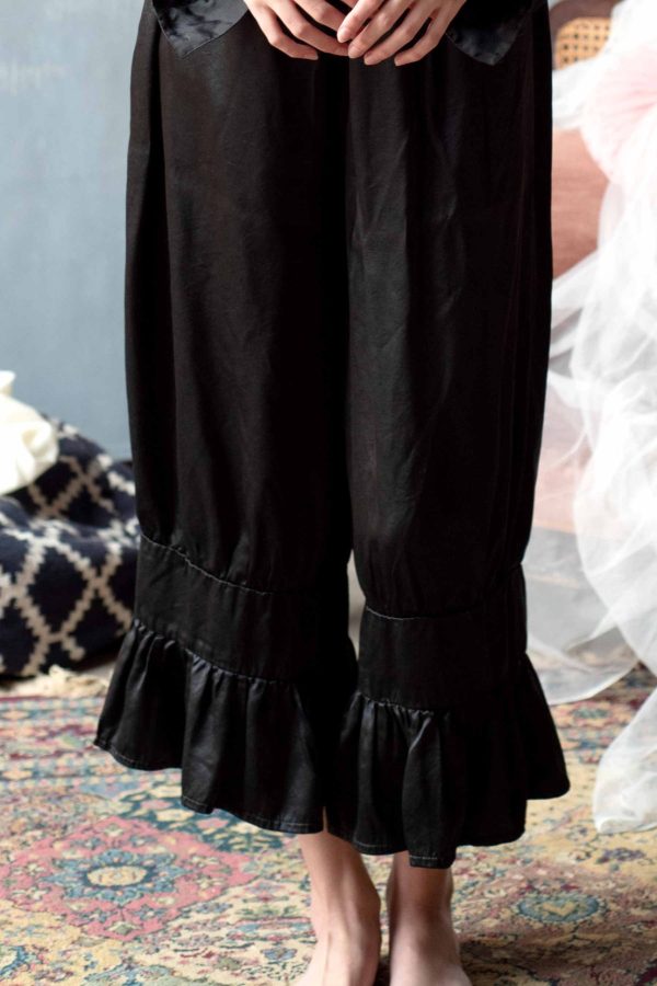SET: Janis Bloomer + Simple Top Lounge